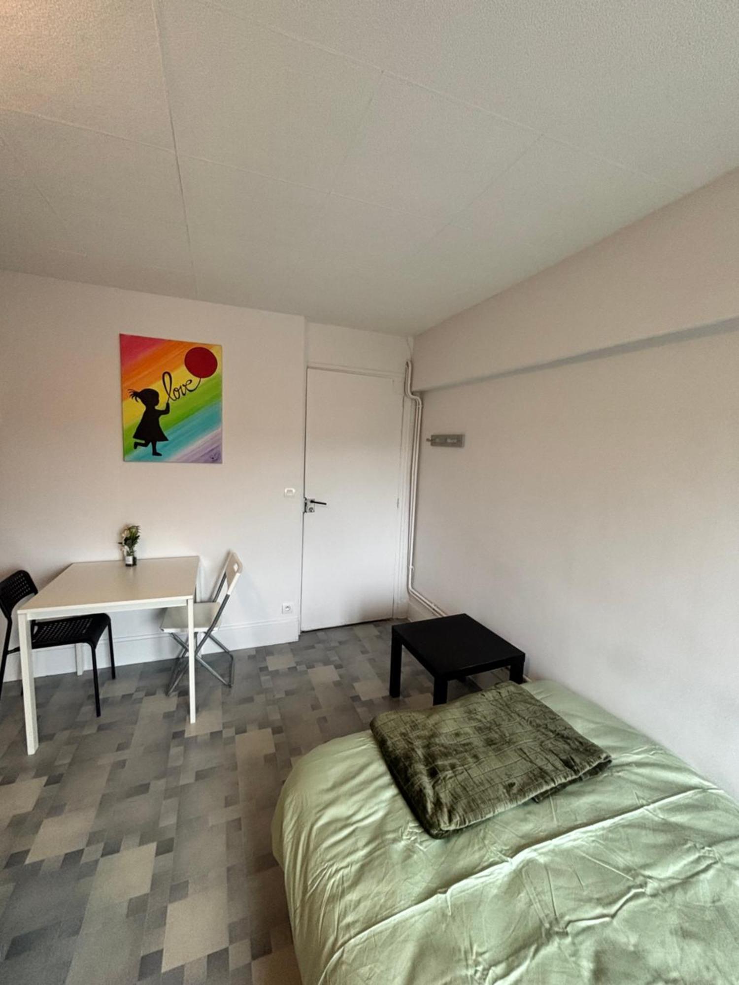 Le Gite "Detroit Studette" Besancon Confort Et Simplicite Zewnętrze zdjęcie