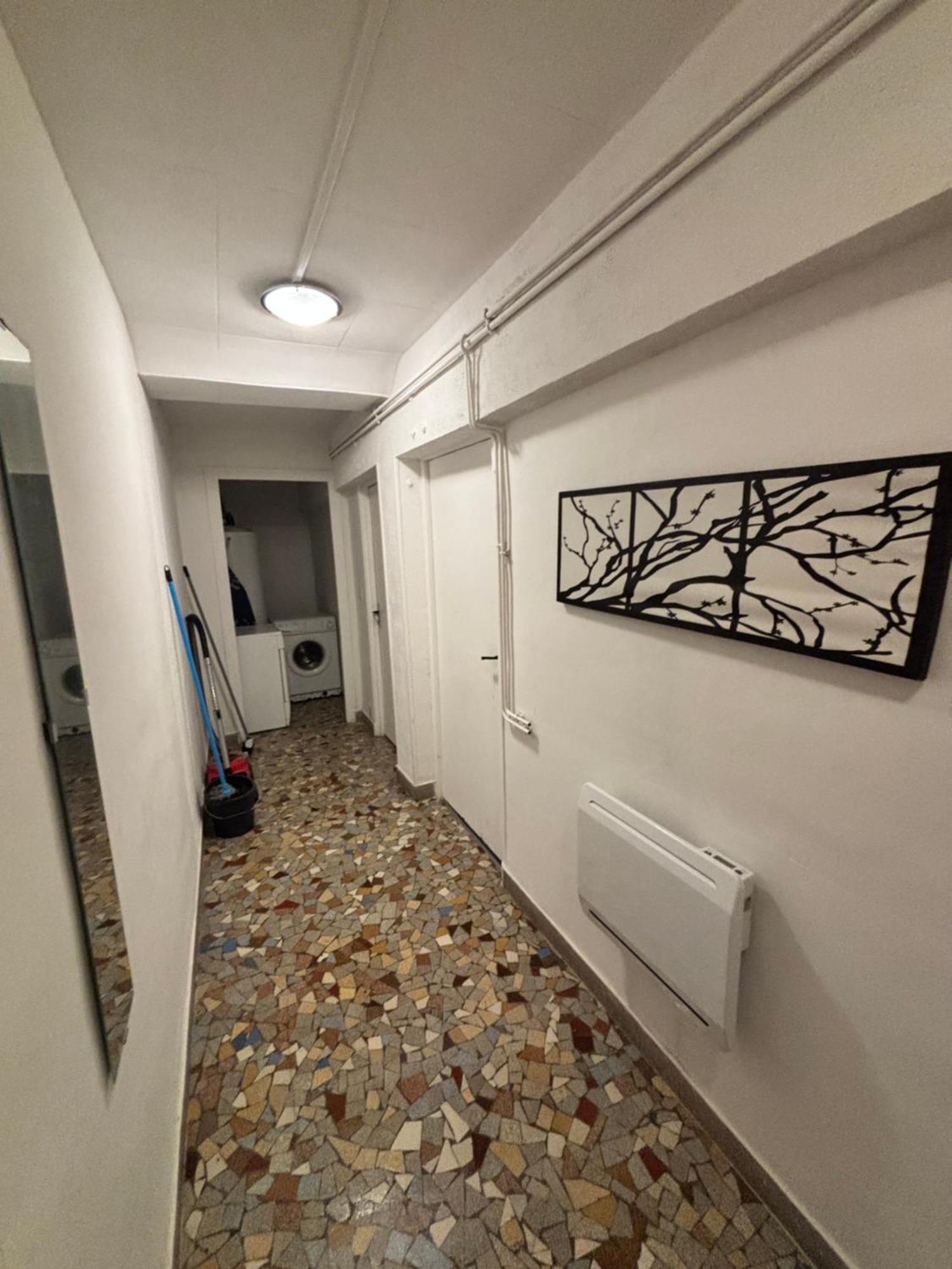 Le Gite "Detroit Studette" Besancon Confort Et Simplicite Zewnętrze zdjęcie